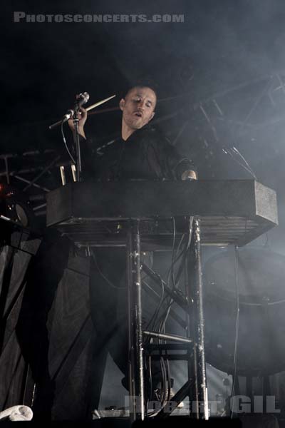 MIIKE SNOW - 2012-08-24 - SAINT CLOUD - Domaine National - Scene de l'Industrie - 